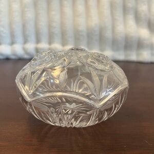 Princess House Clear Crystal Floral Vanity Box